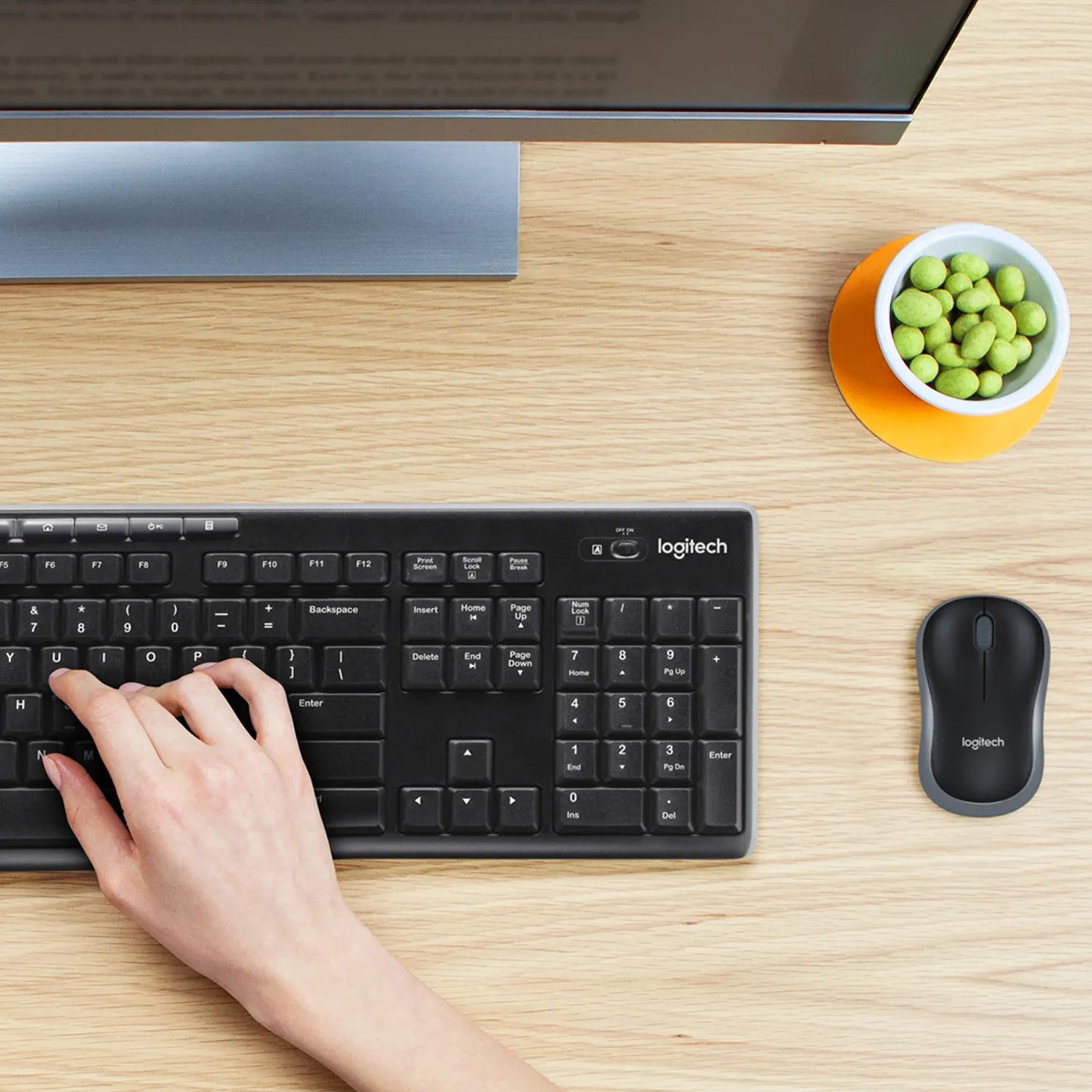 W: DESKTOP MK270