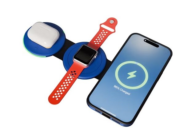 FCB 3-in-1 Foldable Wireless Charging Station – Fast Qi Charger for Phone, Watch, and earbuds in Barcelona Edition design.