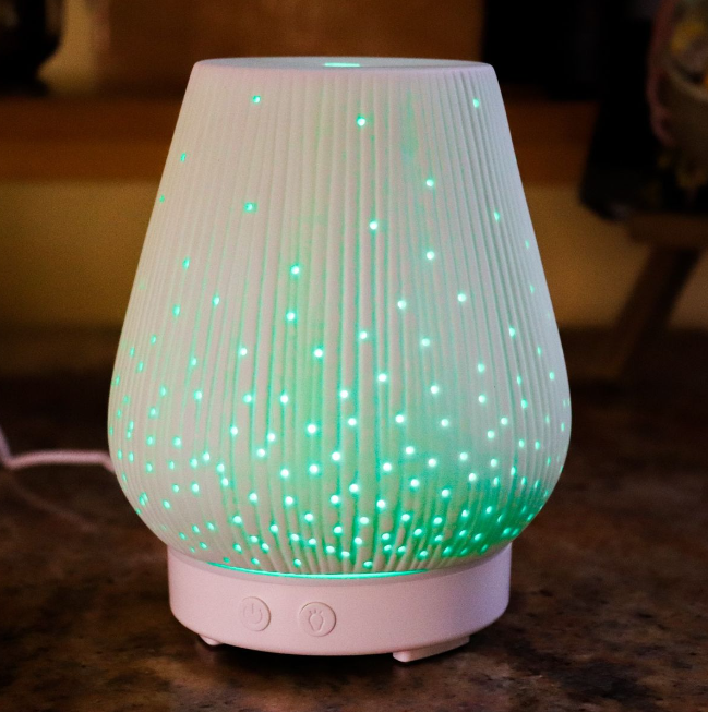 Illuminate your space with the Silkinder Ceramic Starry Nights Diffuser – Aromatherapy & Nightlight in One, creating serenity.