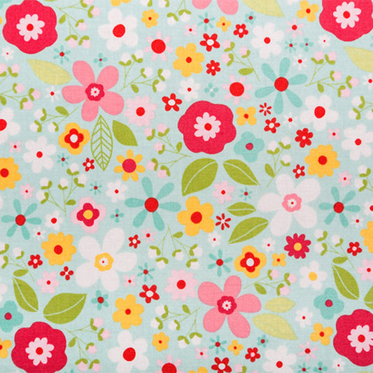2004216 - Cricut Designer Fabric Sampler Garden Girl 30x66cm