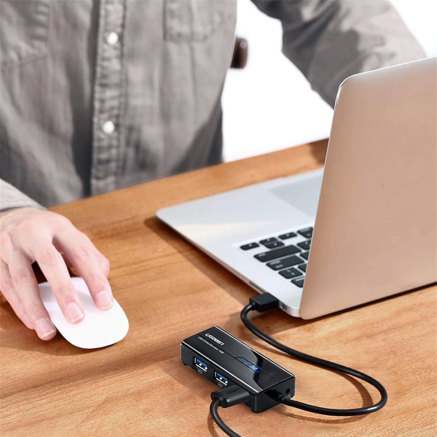 UGreen USB Type-A to Gigabit Ethernet Adapter with 3-Port USB 3.0 Hub Black