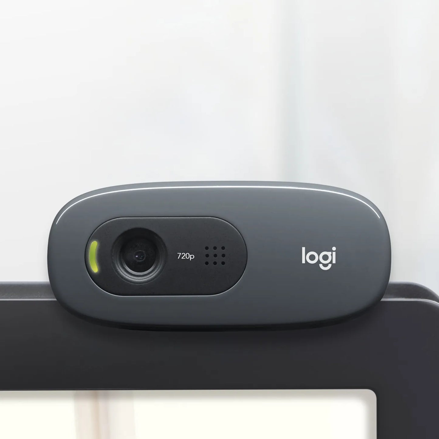 Logitech Webcam C270 HD Still 3MP HD Video Built in Mic Auto focus Grey USB-A