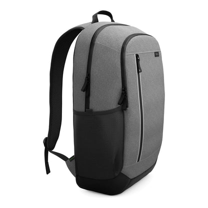 Internal organization with multiple pockets and pen slots.

