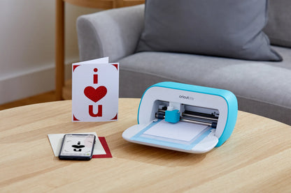 2007992 - Cricut Joy; Up to 13.9cm material width; Up to 609cm Material length; 2 tool usage; BT; Windows and Mac; Design Space