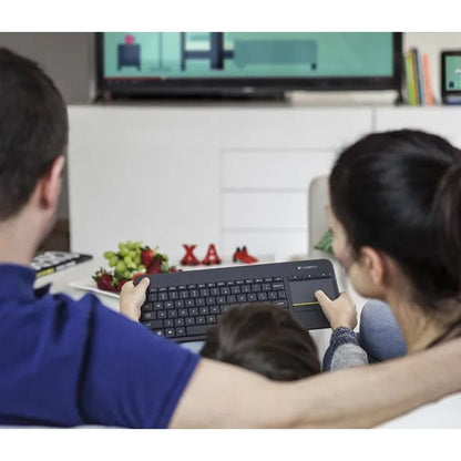 Logitech K400 Plus keyboard detail 920-007145