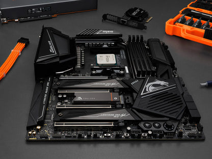 Seagate FireCuda 530 Heatsink, 2TB SSD, M.2 2280 PCIe 4.0 NVMe, Read/Write: 7,300 / 6,900 MB/s