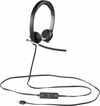Stereo wired Logitech headset with inline controller