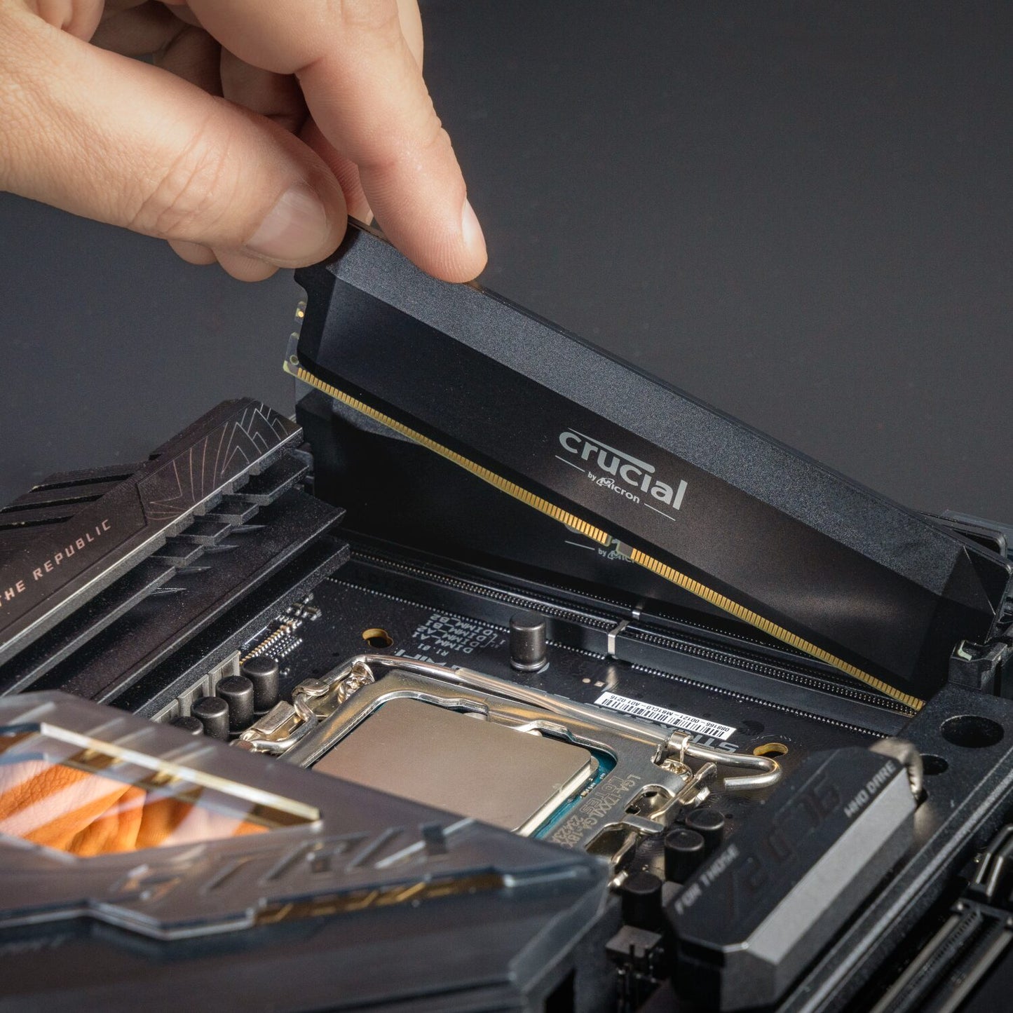 Crucial Pro DDR5-6400 64GB Overclocking Memory Kit - Black