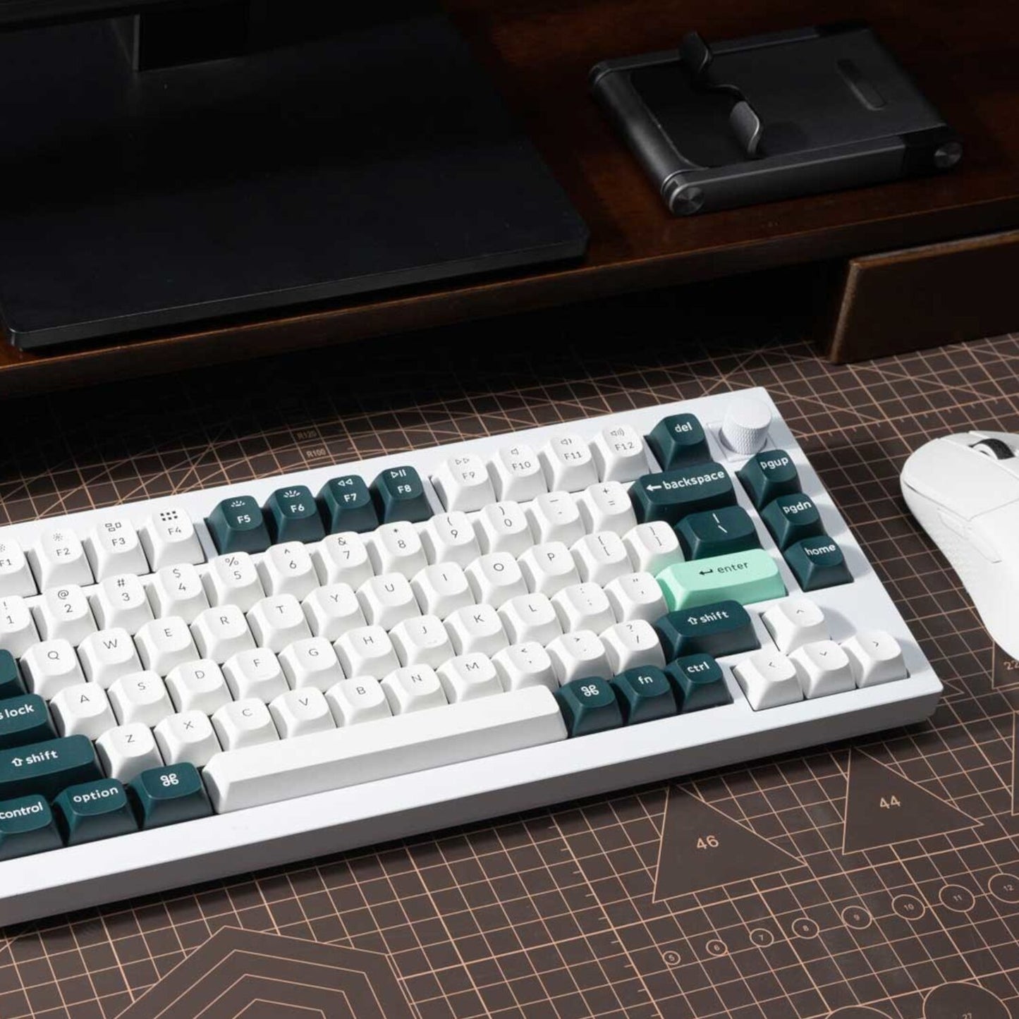 Keychron Q1H-P1 QMK Wireless Custom Keyboard - White
