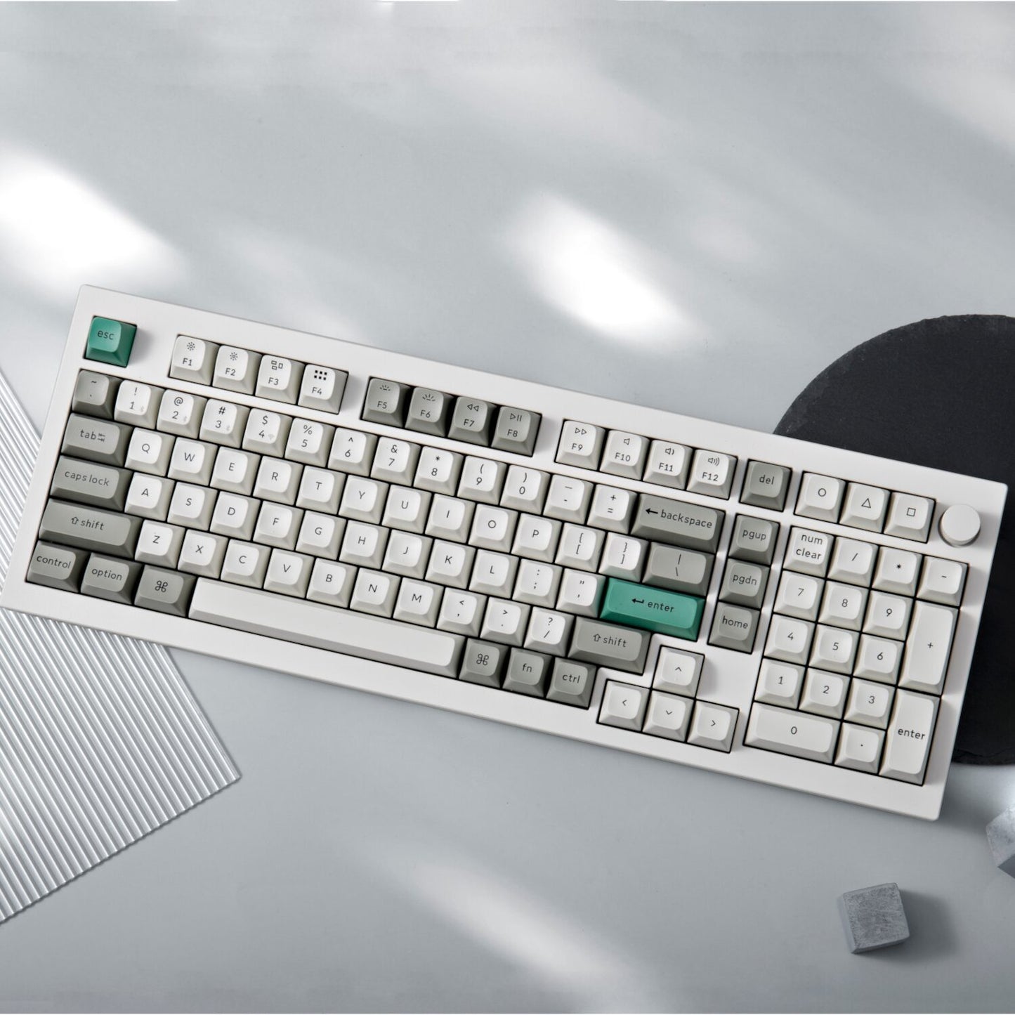Keychron Q5M-P1 QMK/VIA Wireless Custom Keyboard - Shell White on a sleek background, showcasing its elegant design.