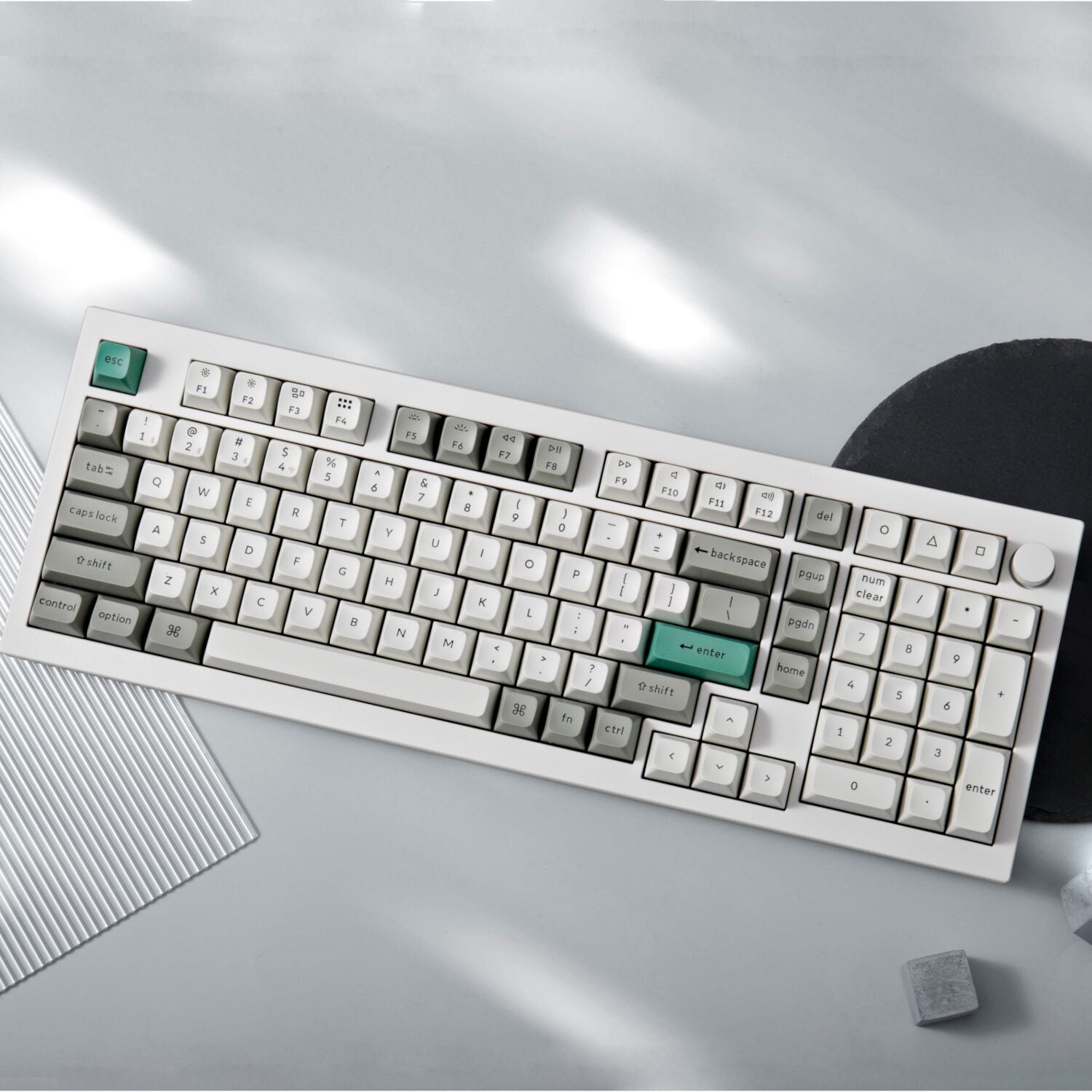 Keychron Q5M-P1 QMK/VIA Wireless Custom Keyboard - Shell White on a sleek background, showcasing its elegant design.