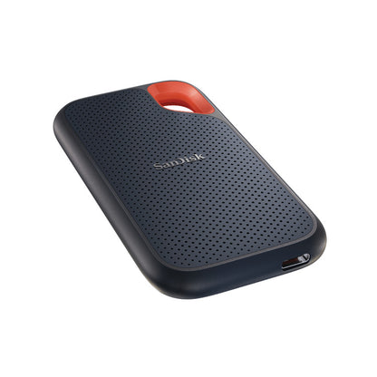 SanDisk Extreme 2TB Portable SSD SDSSDE61-2T00-G25 USB-C port view