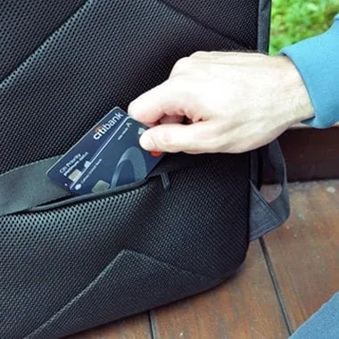 EVERKI 106 LIGHT LAPTOP BACKPACK 15.6''.